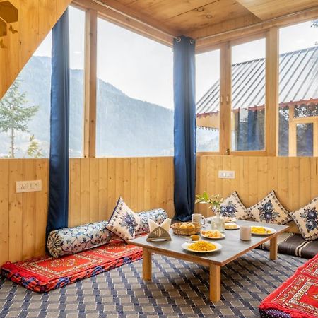 فيلا Into The Woods Treehouse Jibhi المظهر الخارجي الصورة